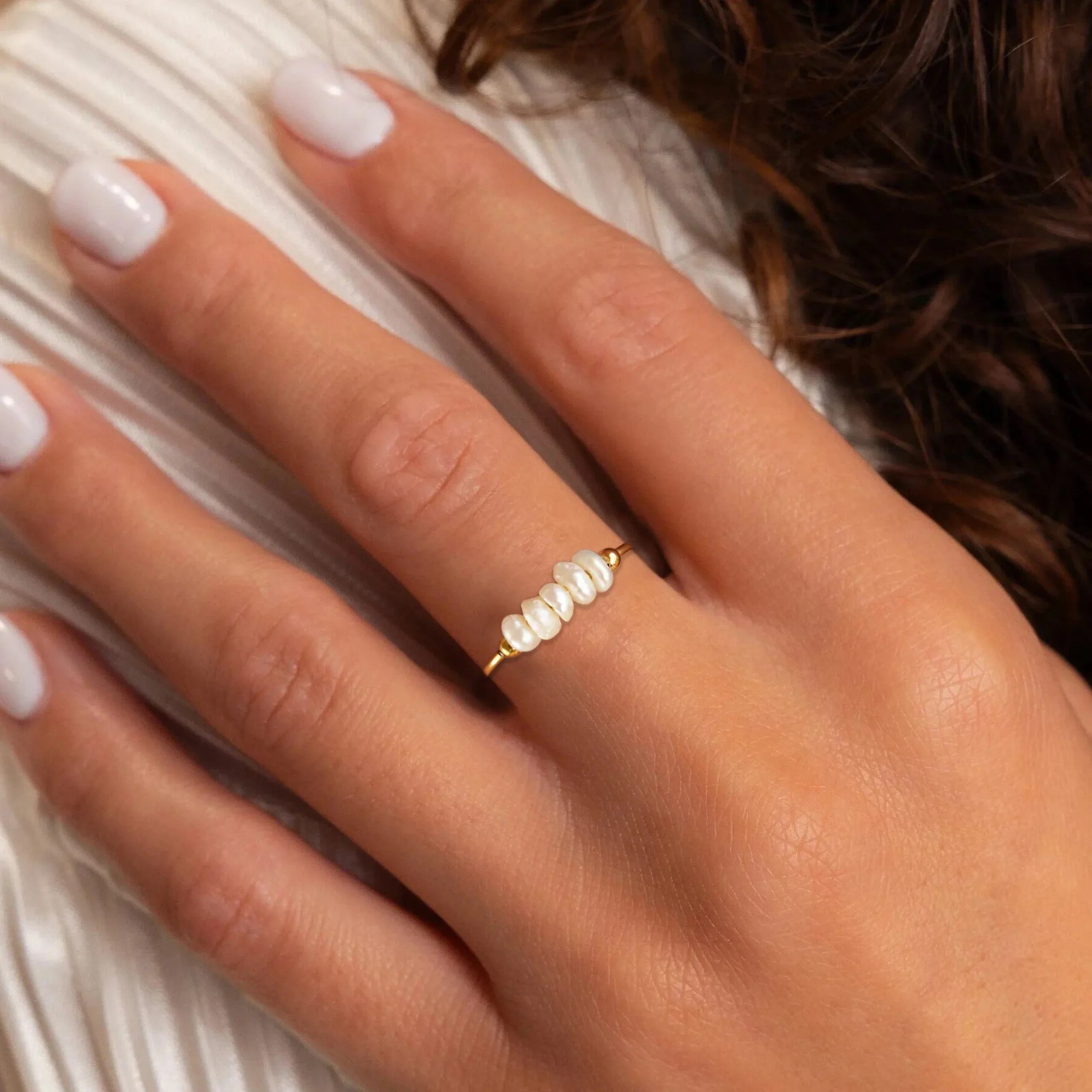 eManco Stainless Steel Freshwater Pearl Ring Five Beaded Women's Ring Fashion Simple Charm Jewelry Surprise Gift for Her - Image 4