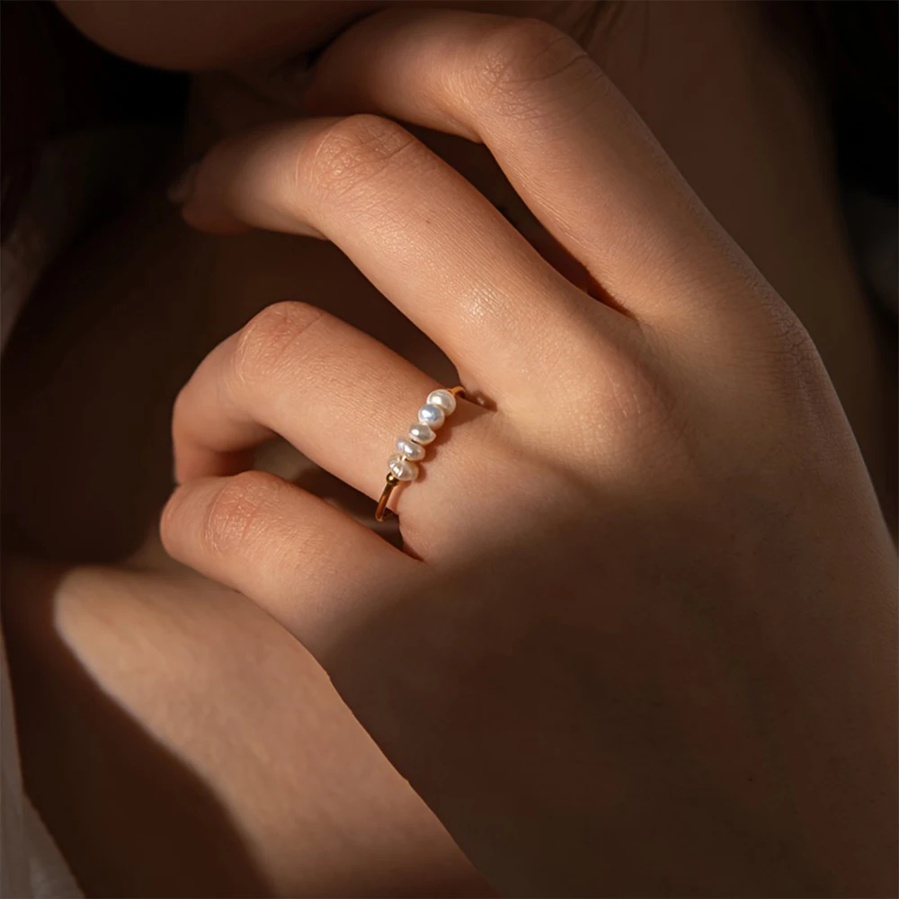 eManco Stainless Steel Freshwater Pearl Ring Five Beaded Women's Ring Fashion Simple Charm Jewelry Surprise Gift for Her - Image 3
