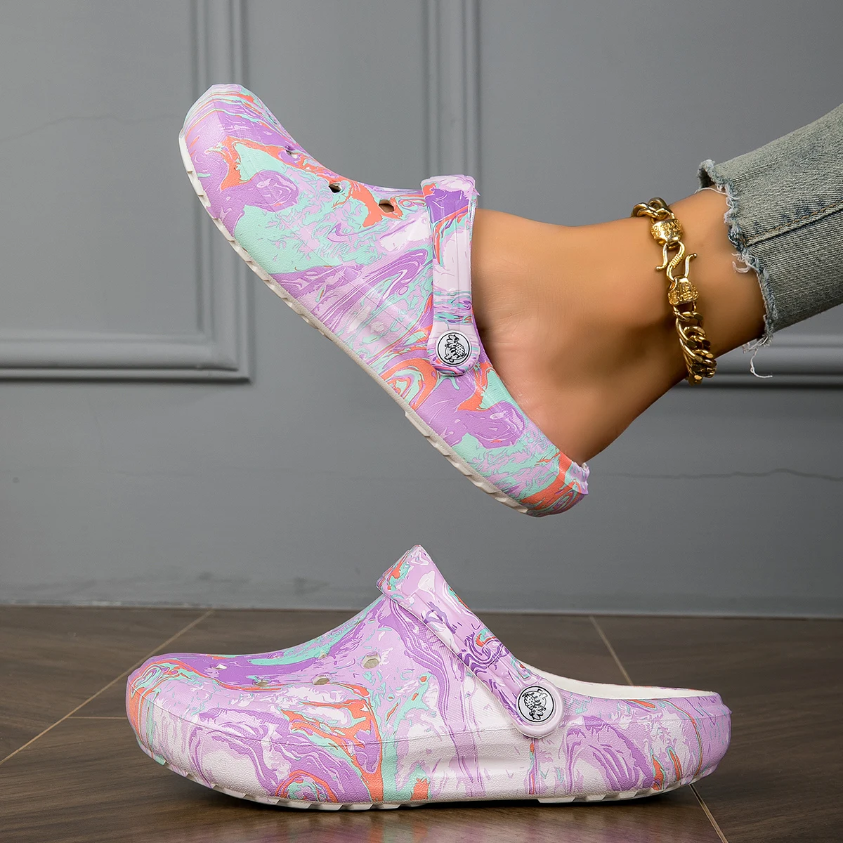 Garden Clogs Comfortable Women's Tie-dye Pattern Clogs, Slip On Lightweight Two-way Wear Clogs, Non-slip Summer Beach Slides 666 - Image 4